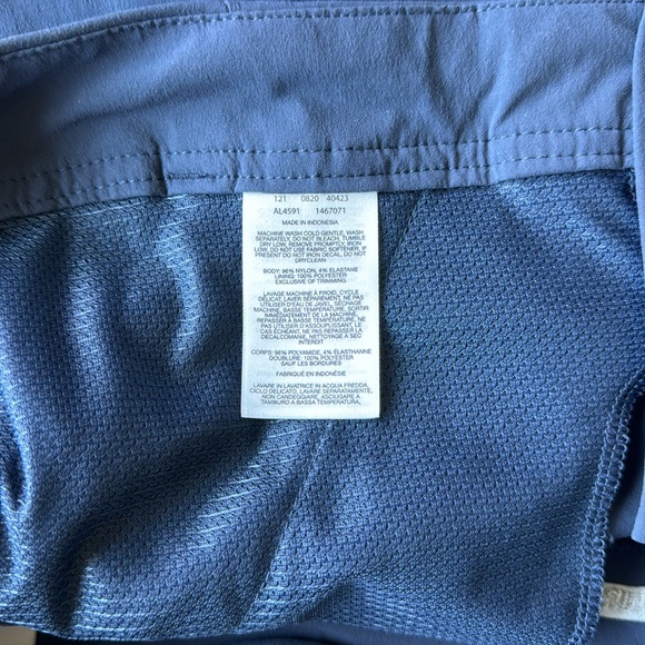 Columbia Ladies Blue Shorts - Picture 6 of 6